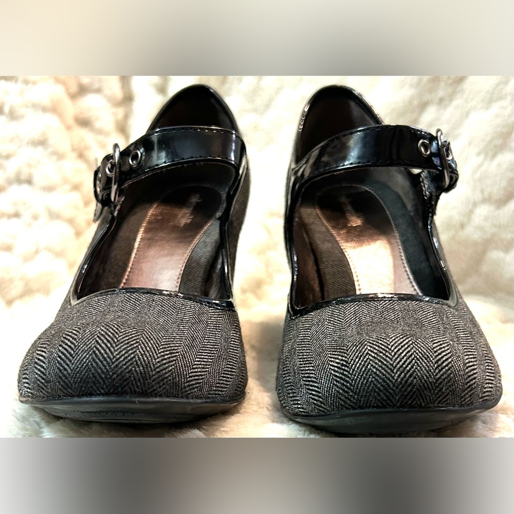 Solesensability Gray Houndstooth Mary Jane pumps women’s size 9.5M - Picture 6 of 12